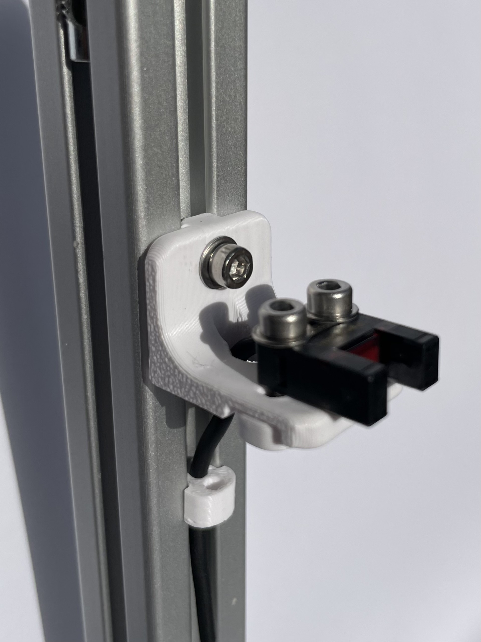 Montageansicht des Funktionsmusters auf einem Aluminiumprofil